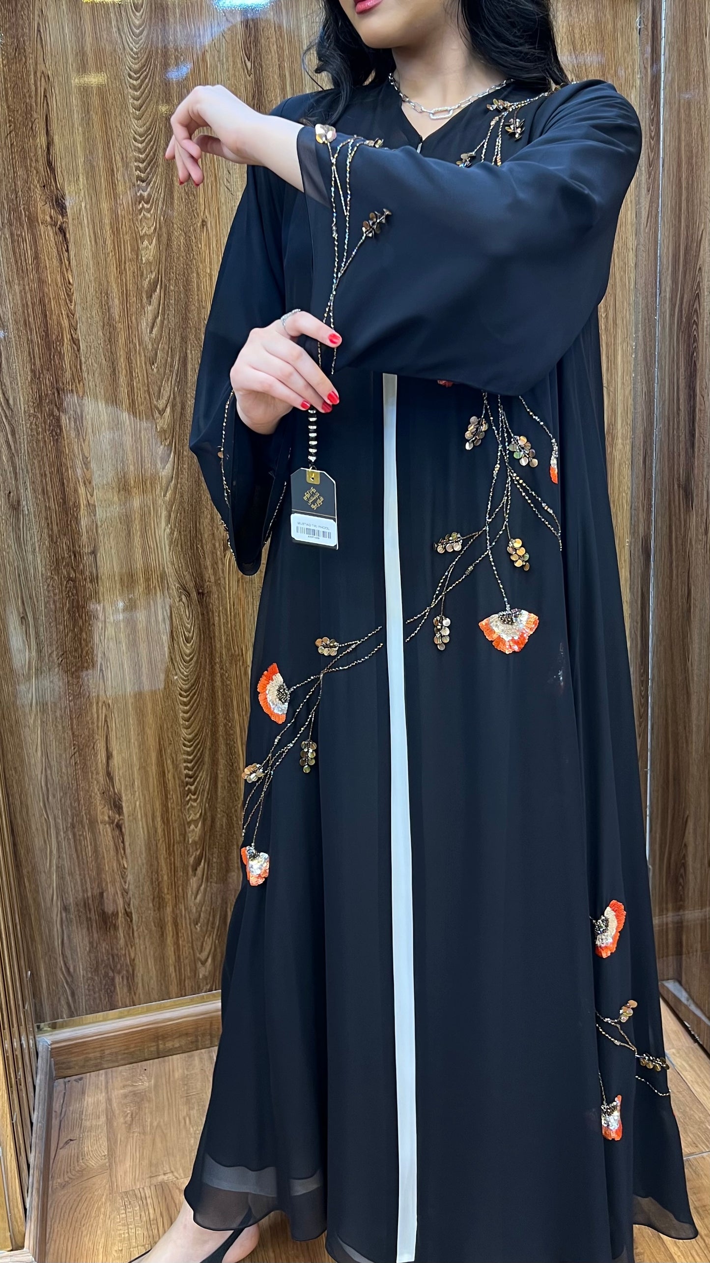Classic abaya